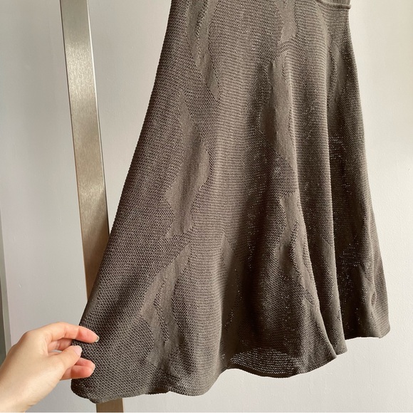 Sarah Pacini Dark Green Crochet Knit Sleeveless Dress - Picture 3 of 5